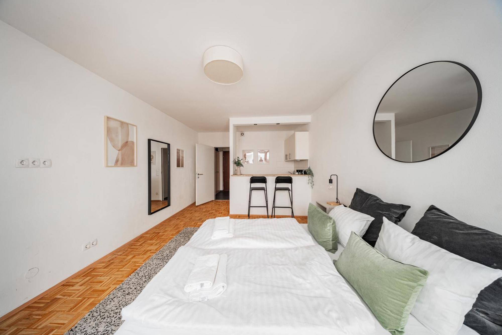 וינה Studio Next To Karlskirche מראה חיצוני תמונה